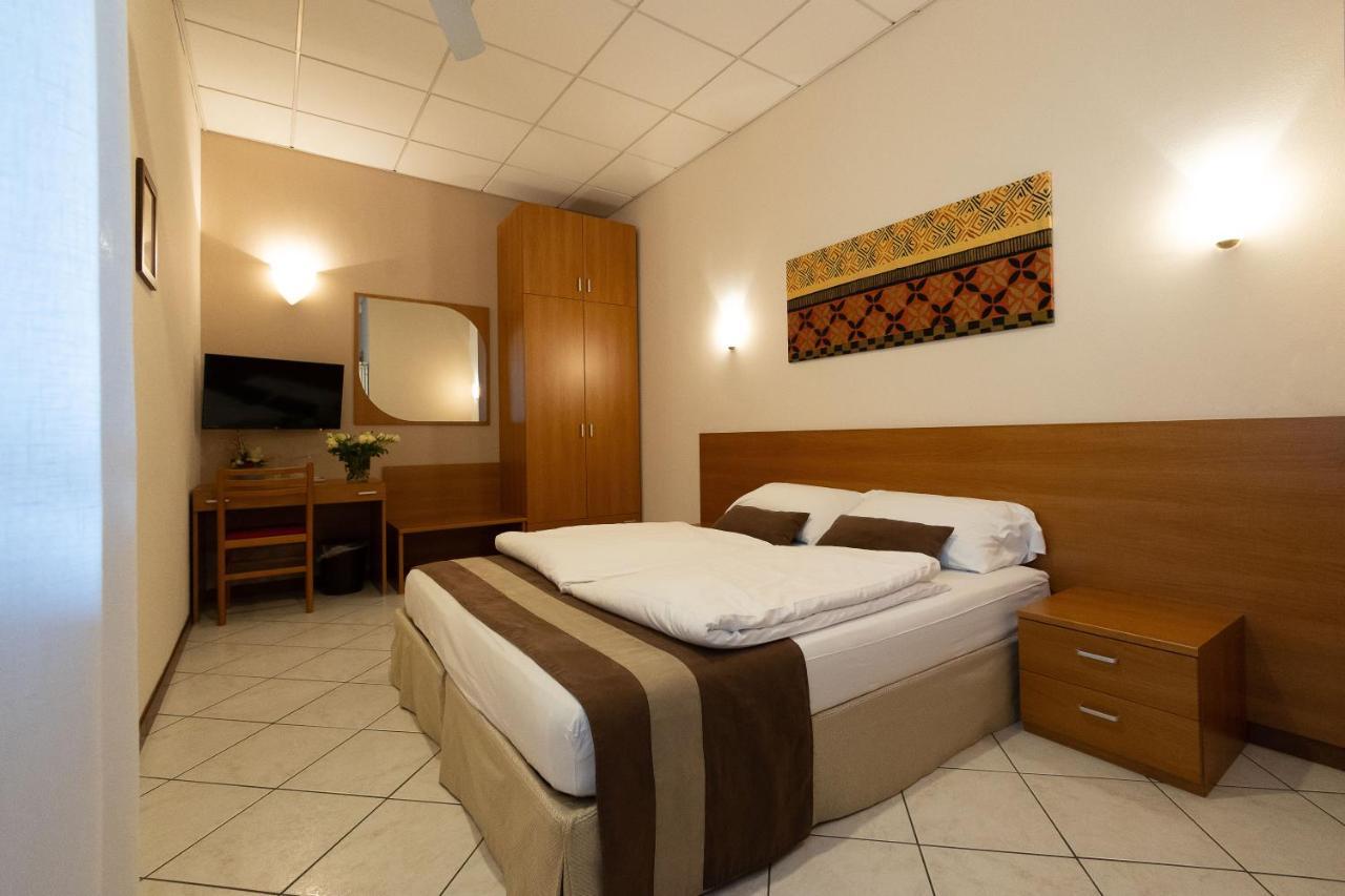 Hotel La Mimosa Lazise Exterior foto