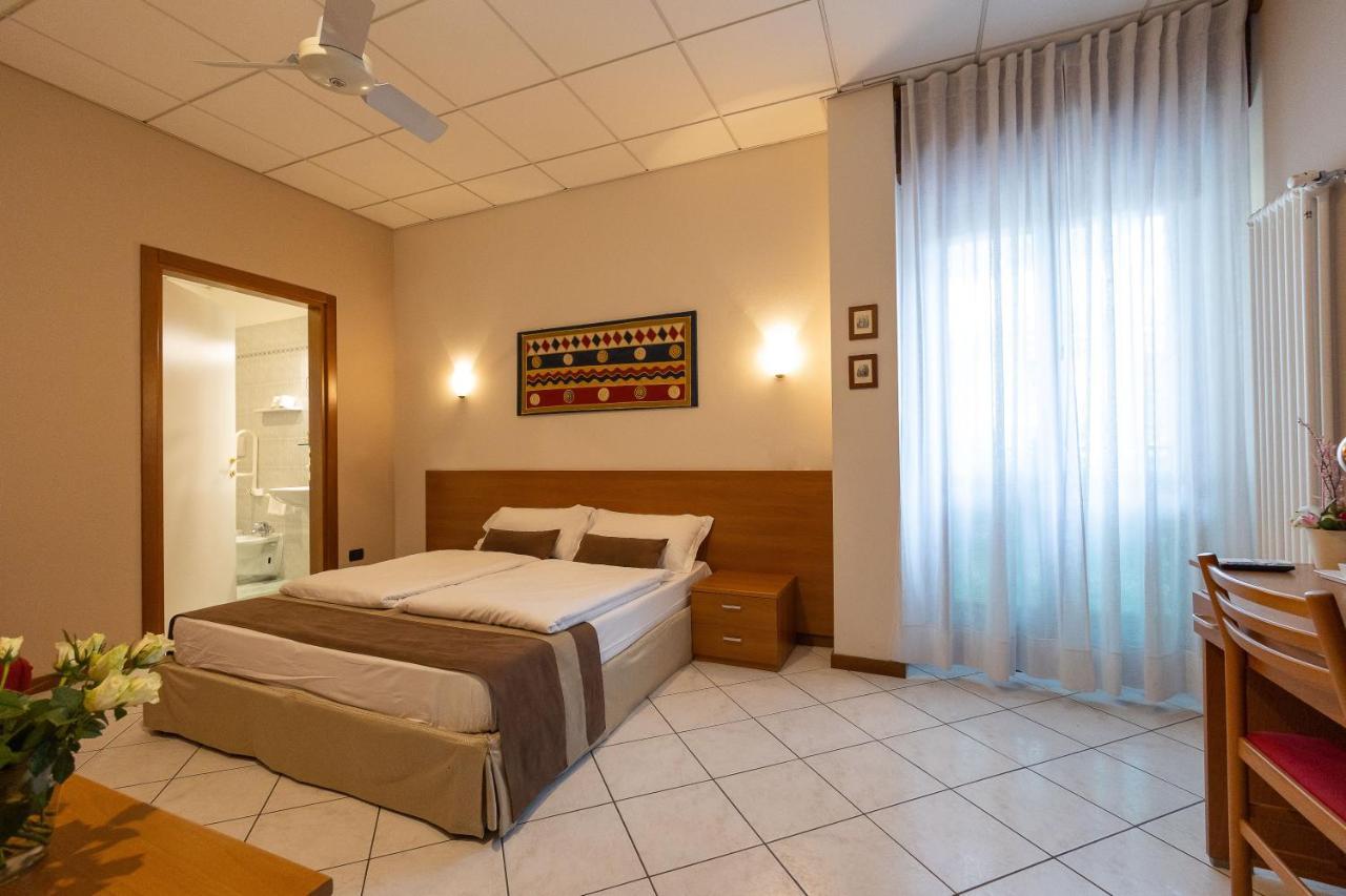 Hotel La Mimosa Lazise Exterior foto